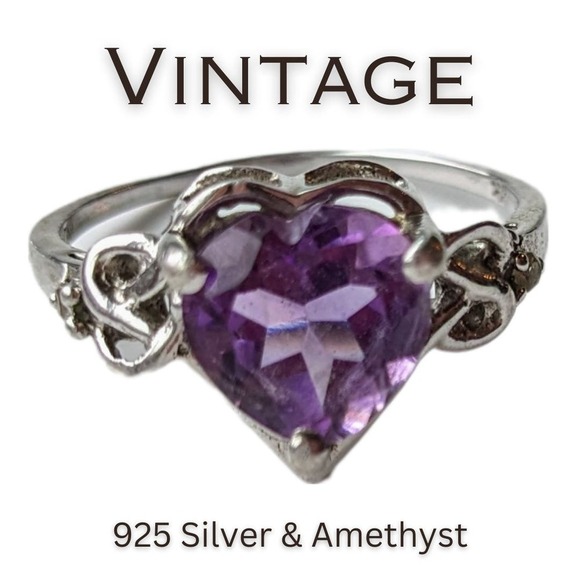 Unknown Jewelry - Gorgeous Amethyst & 925 Sterling Silver Heart Shaped Ring, Sz 8-3/4